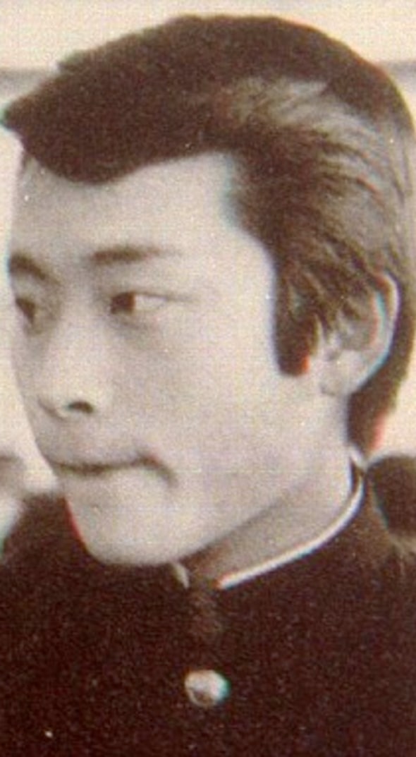 Joji Obara thời trung học.